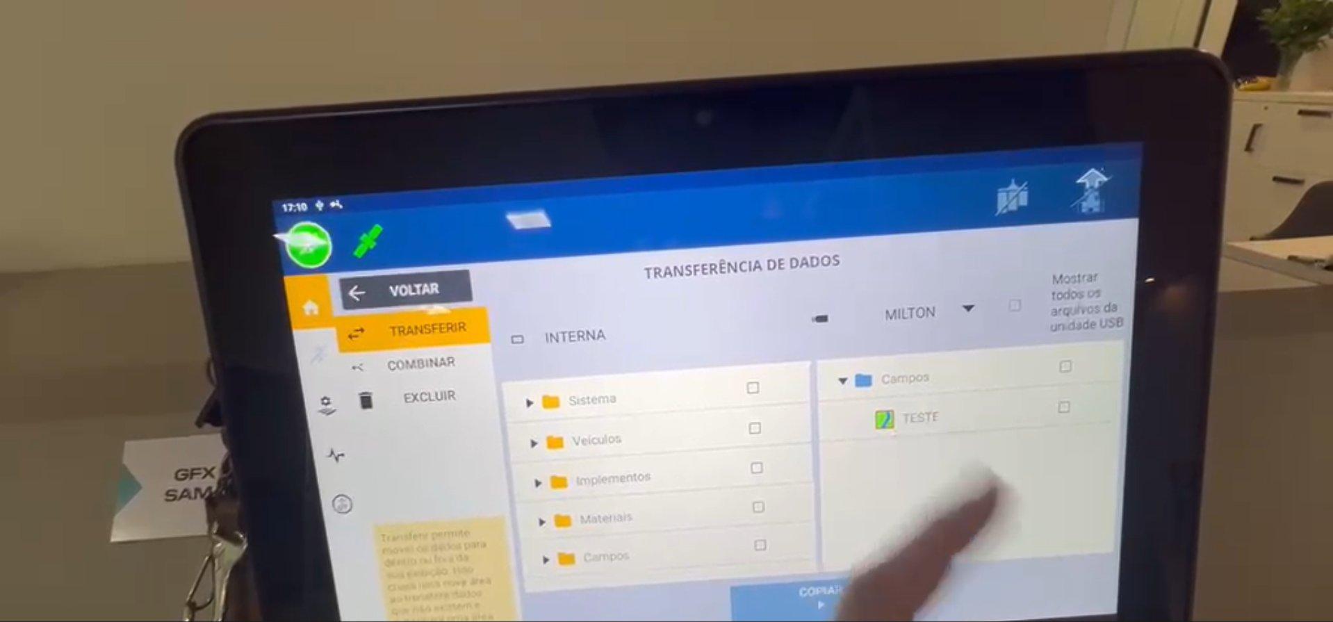 USB drive files listed on the right side of the Data Transfer screen